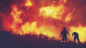 Scene apocaliptice în Grecia! Au început evacuările din cauza incendiilor